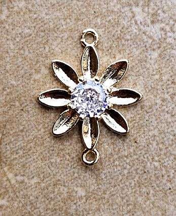 Clearance Sale* 1pc x (15x11mm) Flower / Gold Plated / Brass / Clear Cubic Zirconia / Link Connector