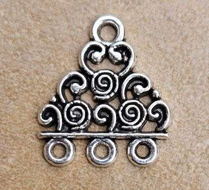 *Clearance Sale*1pc x (19x17mm)  Chandelier  /   Antique Silver /  Tibetan Style /  Connector /