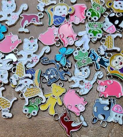 100pc Assorted / Animals / Enamel Silver Tone Charms