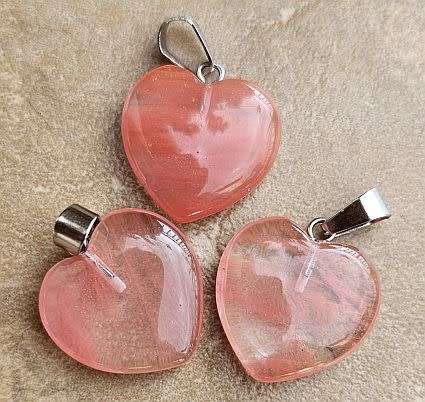 *Clearance Sale*1pc  Cherry Quartz Glass  /  Silver Tone / Heart Shape Pendant