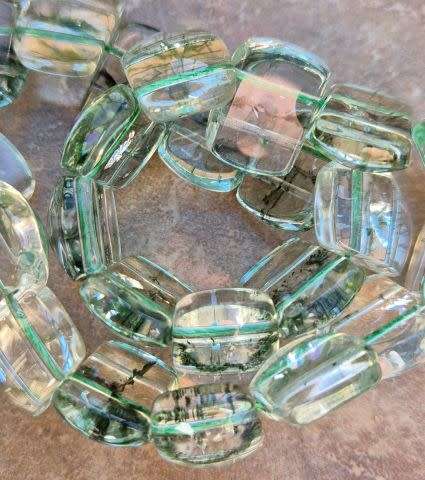 *Clearance Sale*8pc  x  (17x12mm)  Clear / Green / Painted  / Rectangle / Crackle Glass Beads / D