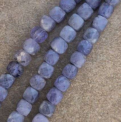 *Clearance Sale*1 Strand  (+/-4mm) Natural /   Tanzanite / Faceted / Cube /  Beads   +/- 100pc