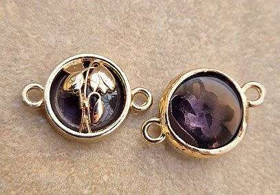 *Clearance Sale*1pc  Gold Tone / Tulips / Purple Glass Bead / Connector / Link / Flat Round +/-