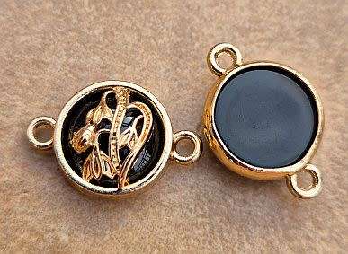*Clearance Sale*1pc  Gold Tone / Flowers / Black Glass Bead / Connector / Link / Flat Round +/-