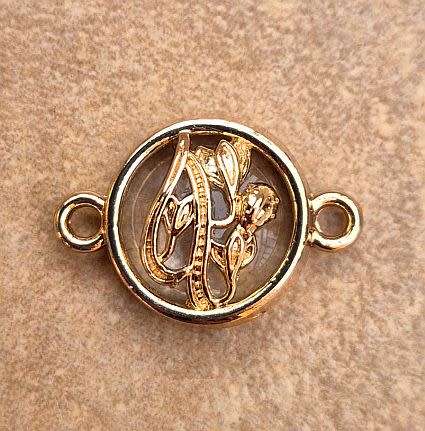 *Clearance Sale*1pc  Gold Tone / Flowers / Clear Glass Bead / Connector / Link / Flat Round +/-