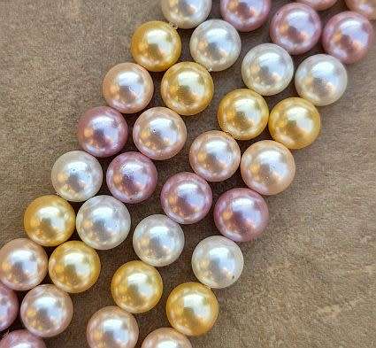 *Clearance Sale*1 Strand  x 8mm   / Natural / Shell Beads / Pink / Yellow / White / Multi Color