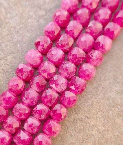 *Clearance Sale*1 Strand  x (+/-5mm) Natural /  Quartz / Cerise / Dyed / Faceted Cube