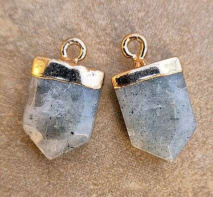 *Clearance Sale*1 pc Natural /  Labradorite / Pointed /  Faceted / Gold Tone /  Pendant /