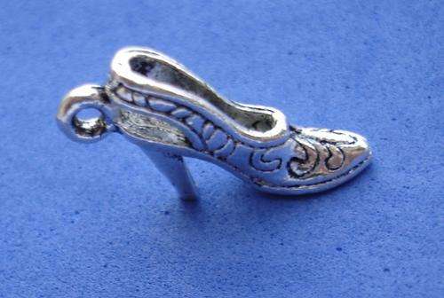 Tibetan Silver High Heel Shoe Charm ***4x20mm