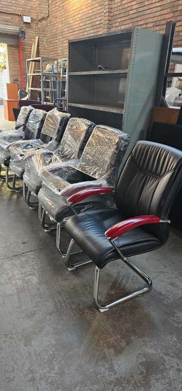 Leather Boardroom Chairs