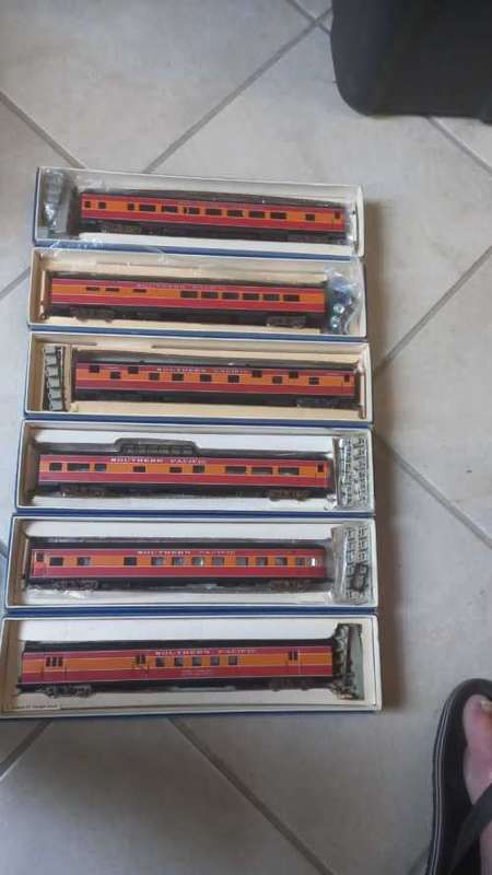 Southern Pacific Brass Daylight Coaches