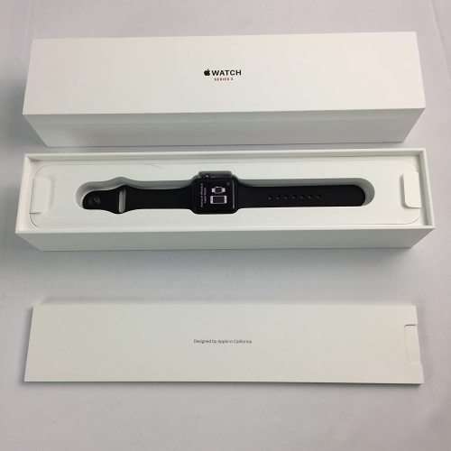 Apple Watch Series 3 - 42mm Large Display - Space Grey with GPS, Siri and Phone Calls