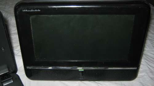 PORTABLE CAR DVD PLAYERS (USE IN CAR OR AT HOME)