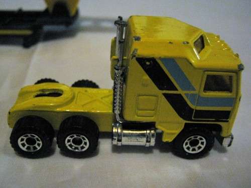 MATCHBOX Kenworth Truck and Car Transporter 1981