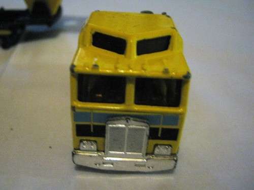 MATCHBOX Kenworth Truck and Car Transporter 1981