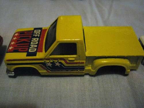 HOTWHEELS 1985 Off road pick-up + Race car + Police car (change bodies to different chassis)