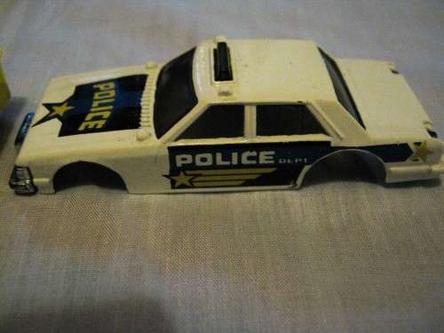 HOTWHEELS 1985 Off road pick-up + Race car + Police car (change bodies to different chassis)