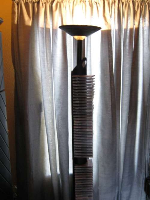 CD STAND WITH LAMP - BLACK METAL