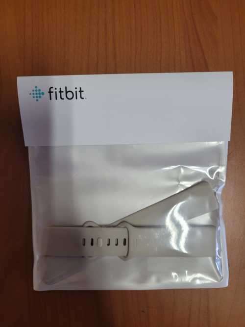 Fitbit Charge 5 Advanced Fitness & Health Tracker with Built-in GPS - Gold