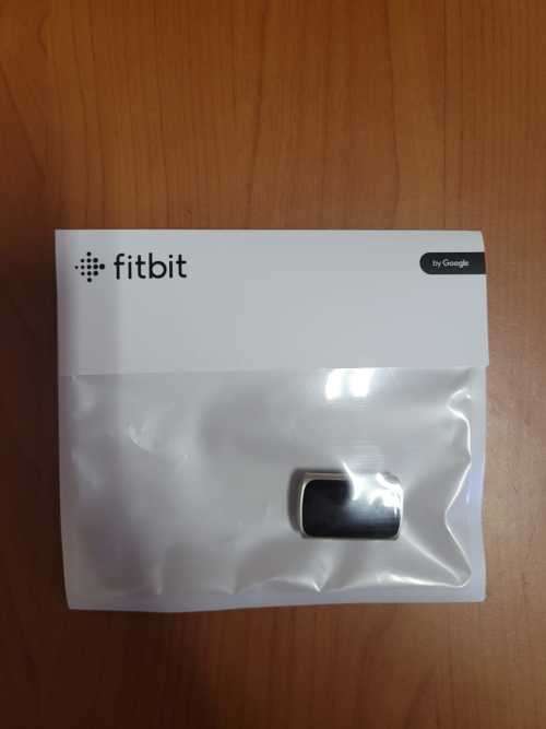 Fitbit Charge 5 Advanced Fitness & Health Tracker with Built-in GPS - Gold