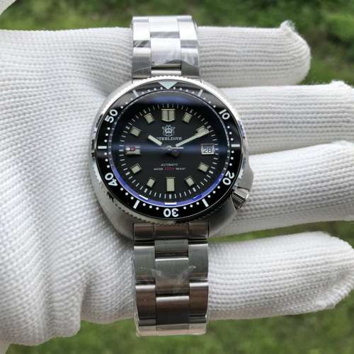 Steeldive SD1970 200m dive watch Black