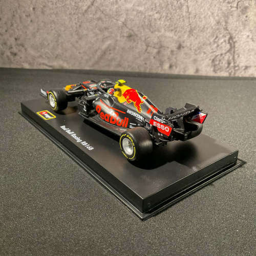 Bburago F1 Redbull RB16B Max Verstappen 2021 1:43 with helmet & Case