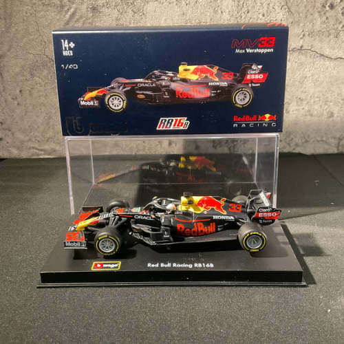 Bburago F1 Redbull RB16B Max Verstappen 2021 1:43 with helmet & Case