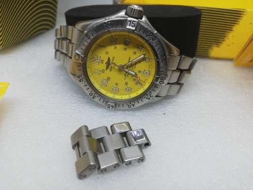 Brietling Superocean Auto