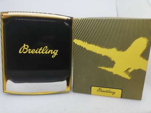 Brietling Superocean Auto