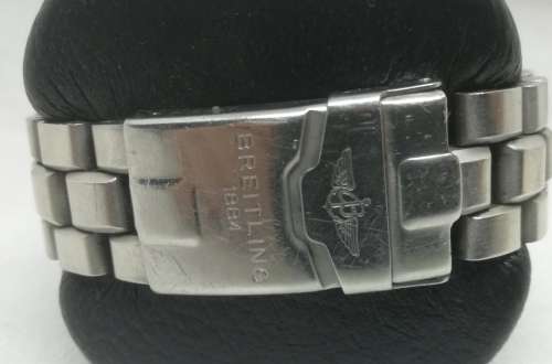 Brietling Superocean Auto