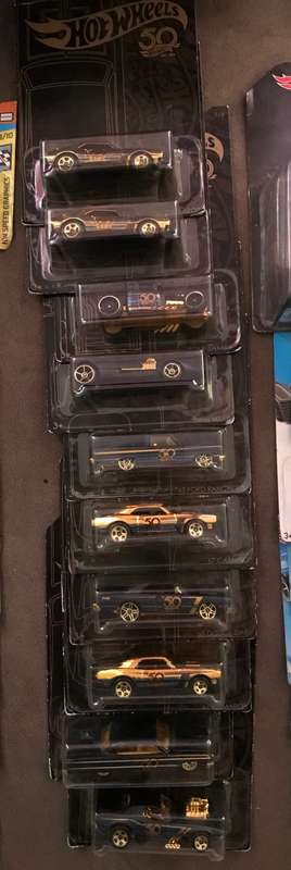 Hot Wheels lot over 300 cars