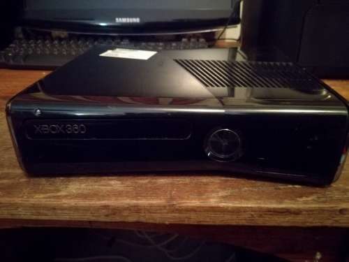Xbox 360 slim console for spares/repair
