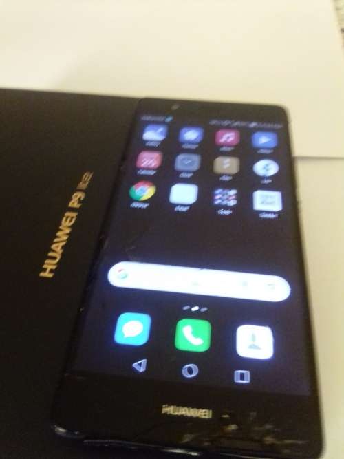 Huawei P9 lite for repair or parts
