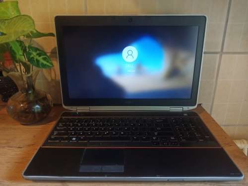Dell latitude E6520 i7