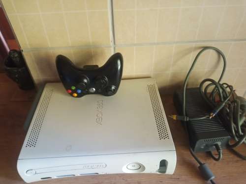 Xbox 360 phat 20gb