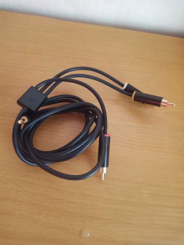 Xbox 360e AV cable