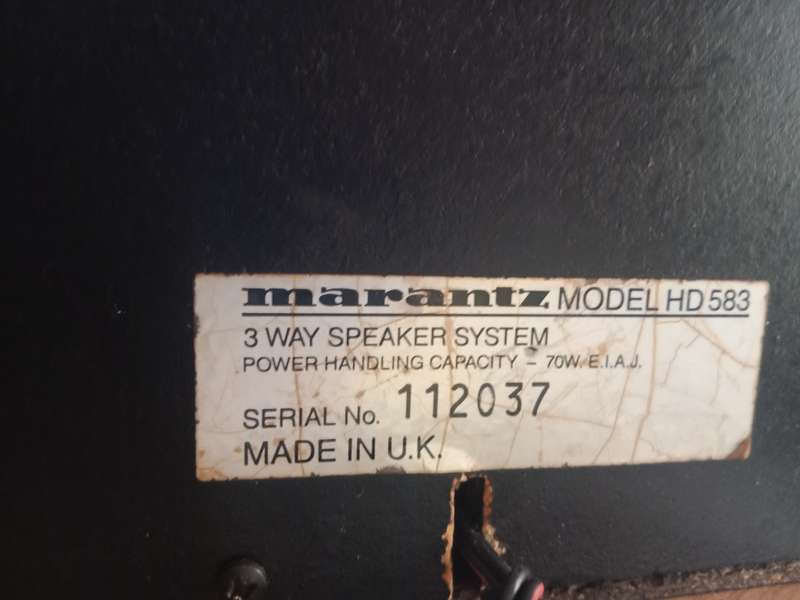 Vintage Marantz bookshelf speakers