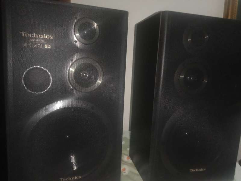 Technics SB CD 101 hifi speakers. Please read