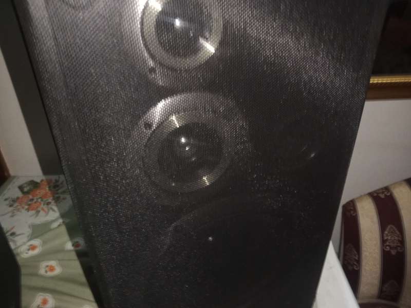Technics SB CD 101 hifi speakers. Please read