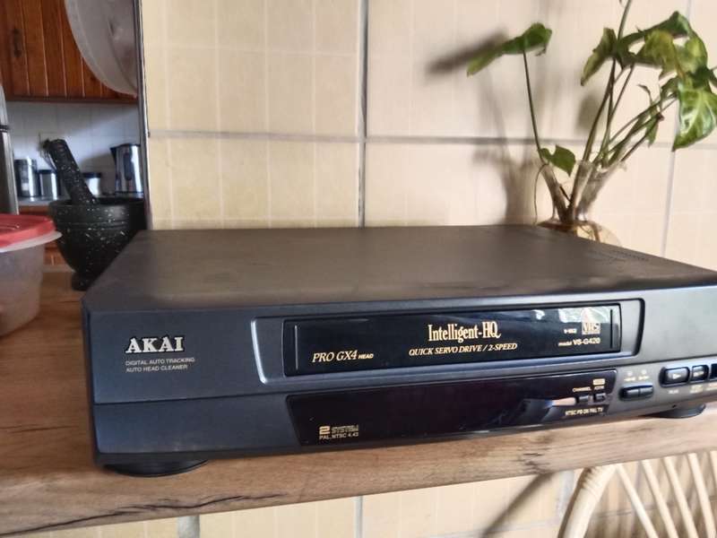 Akai Vintage VHS video recorder As is