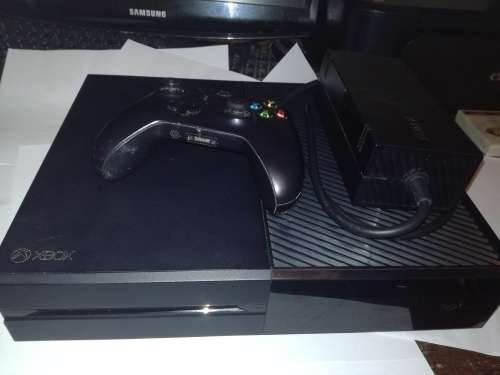 xbox One 1TB for repair / parts