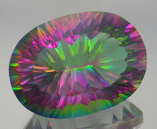 13.62ct STUNNING NATURAL MULTI COLOUR RAINBOW QUARTZ