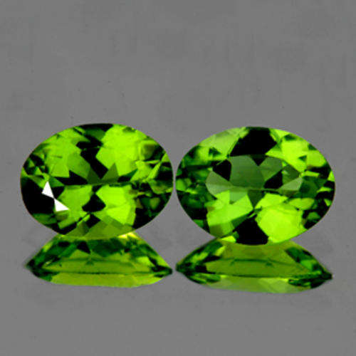 1.68CT/2PC OVAL GREEN NATURAL BURMESE PERIDOT