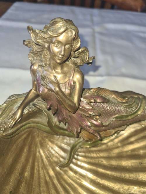 Veronese soap dish plate with sculpture mermaid Art Nouveau