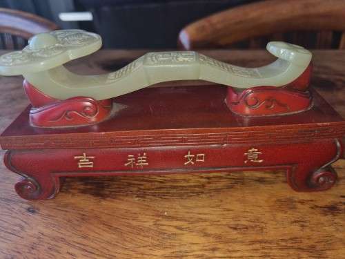 Carved Flower Wishful Ruyi Auspicious Statue