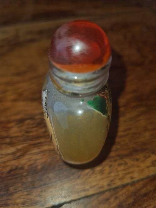Chinese  glass snuff bottle