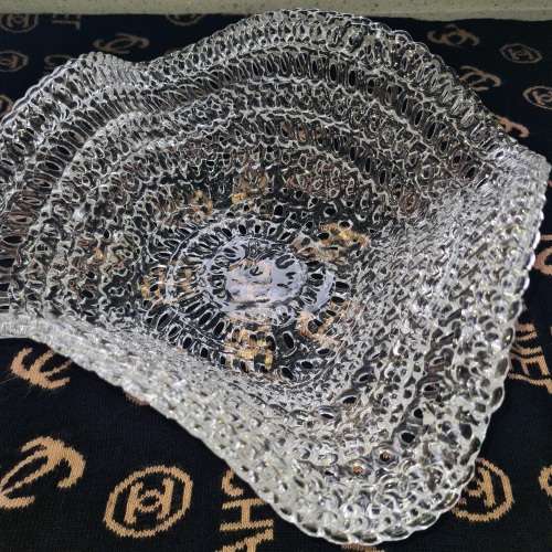 Large Spun Crochet Art Glass Fruit Bowl