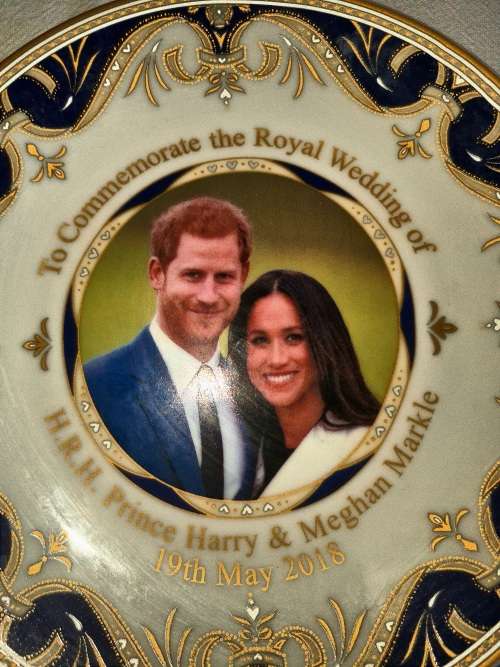 Prince Harry and Meghan Markle souvenir plate