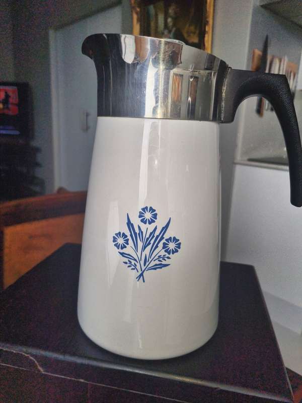 Vintage  Corning Ware 10-Cup Enamel Stovetop Coffee Percolator / Coffee Maker / Coffee Pot