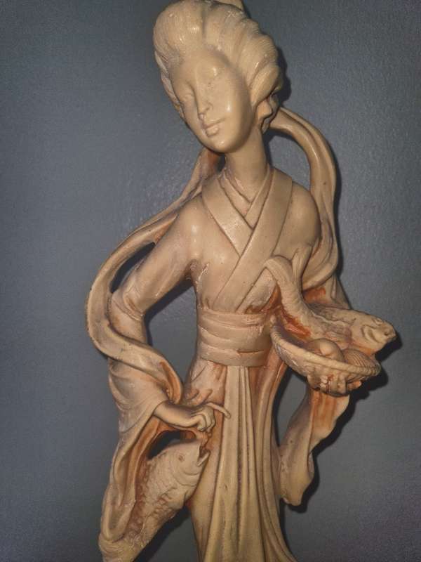 A beautiful Vintage  Oriental Geisha Sculpture or Figurine Large 48cm Tall